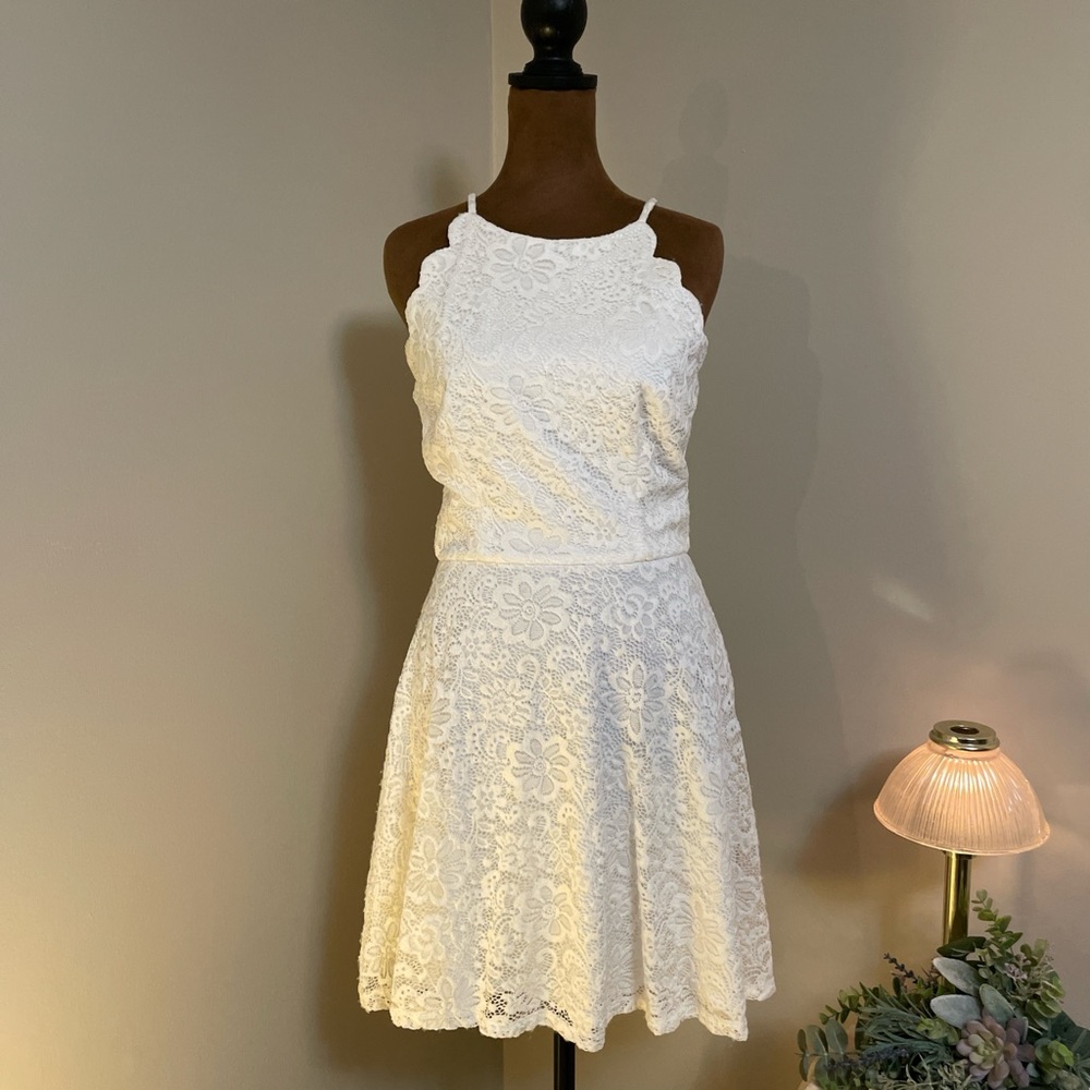 Iz Byer Cream Lace Woman’s  Dress